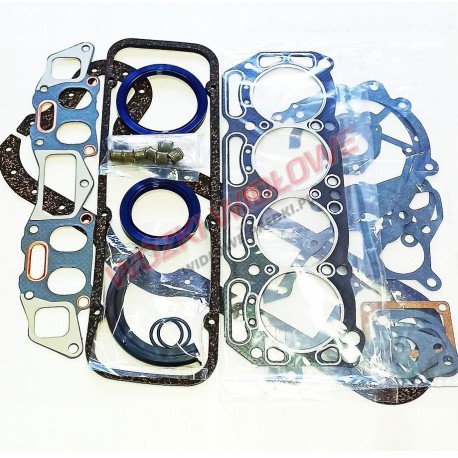 kpl. uszczelek silnika Nissan A15